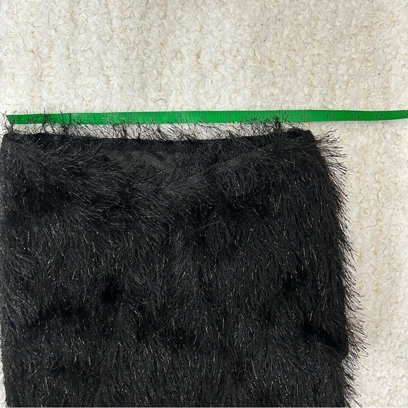 Womens Textured Fuzzy/ Fringed Asymmetrical Waist Mini Skirt Black - Picture 4 of 10